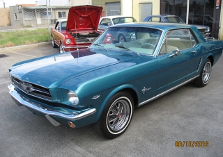 1965 Torquise Mustang